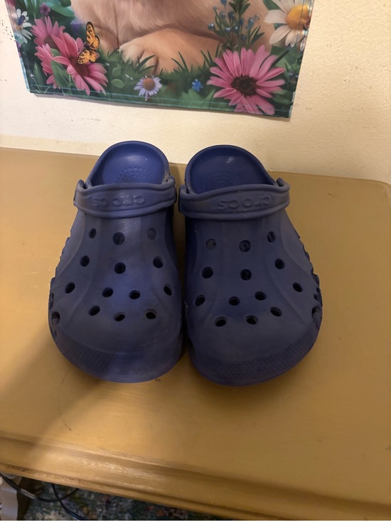 CROCS Shoes - CROCS Classic Clog in Navy Blue